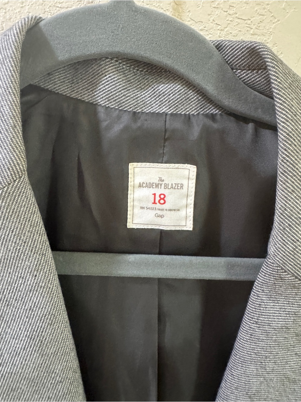 Gap Gray Women's Blazer - Classic Tailored Fit - Picture 3 of 4